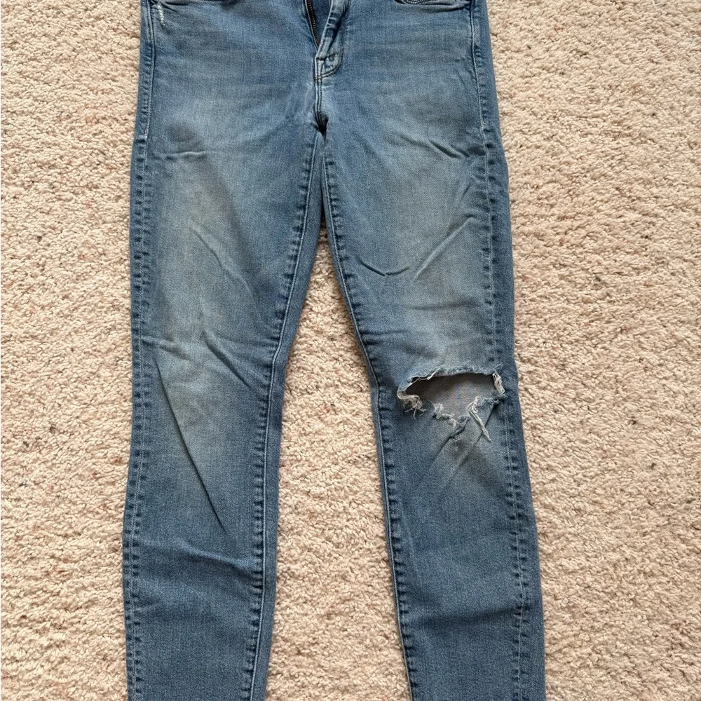 Mother The Looker Ankle Fray in Love Gun - Picture 2 of 5